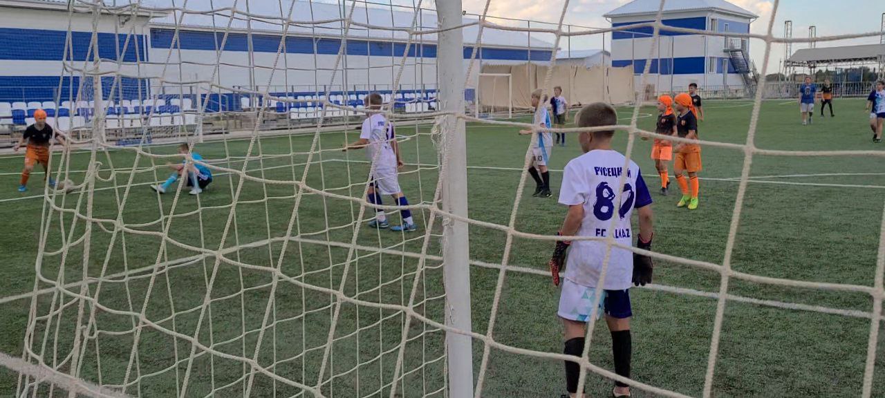 ⚽️ В спорткомплексе им. Героя Советского Союза Н.З. Попова успешно завершились сборы футбольных команд 